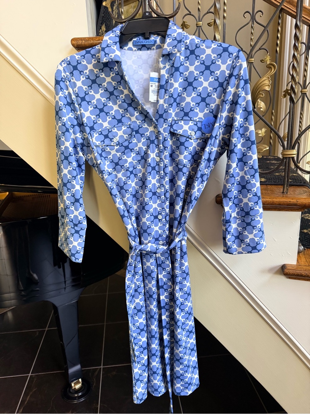 J.McLaughlin NWT Brynn Med_Blue/Navy Essex GEO Dress. Size M Button front w tie.